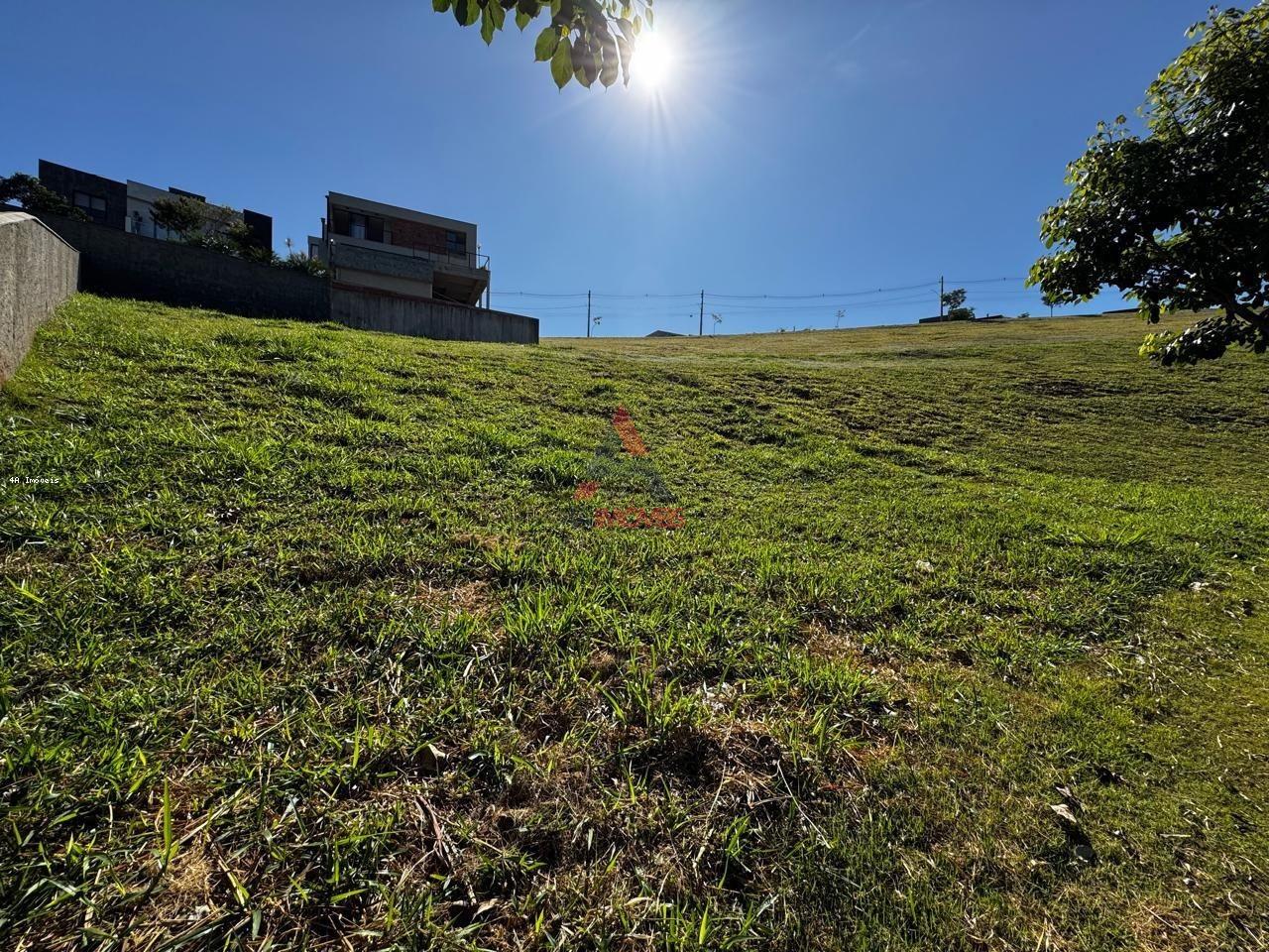Terreno à venda, 965m² - Foto 1