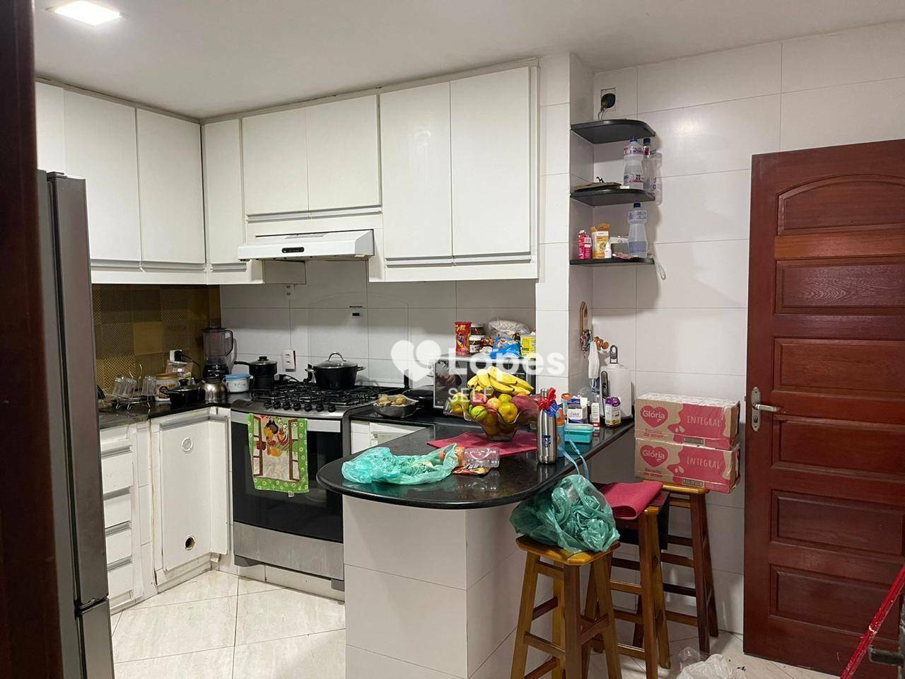 Apartamento à venda com 4 quartos, 112m² - Foto 7