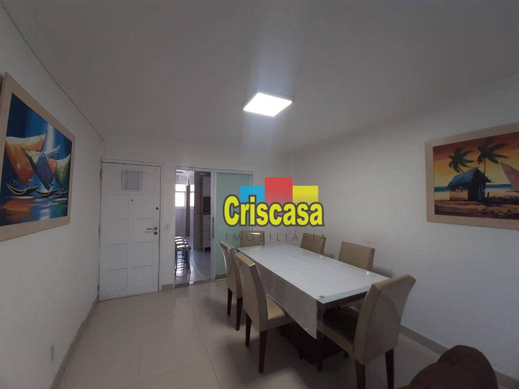 Apartamento à venda com 2 quartos, 70m² - Foto 4