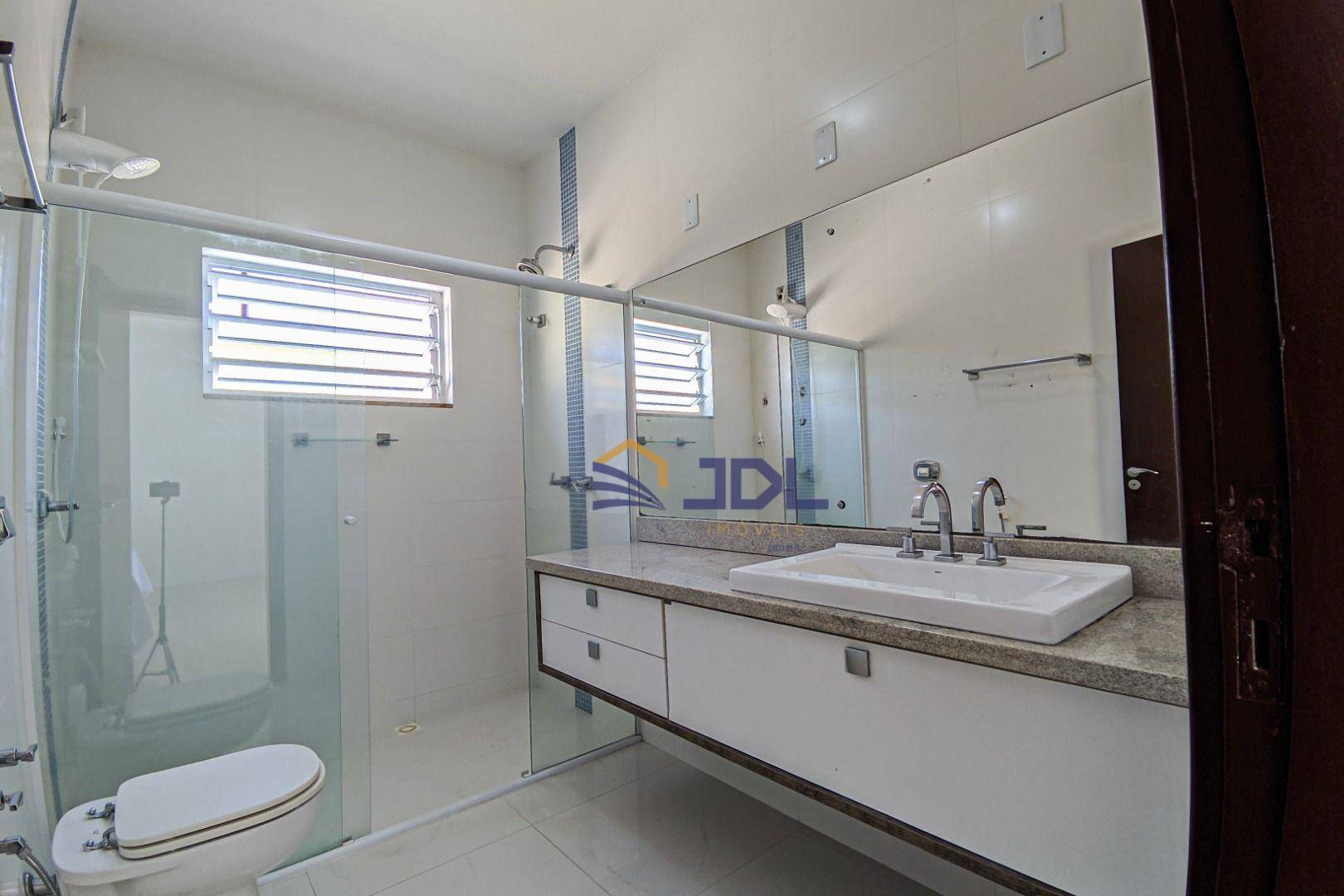 Casa de Condomínio à venda com 5 quartos, 420m² - Foto 27