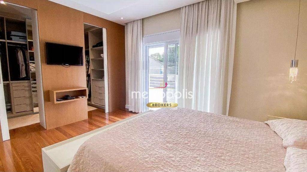 Sobrado à venda com 6 quartos, 560m² - Foto 46