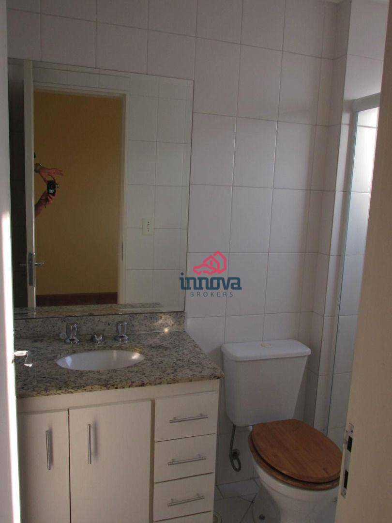 Apartamento para alugar com 2 quartos, 68m² - Foto 16