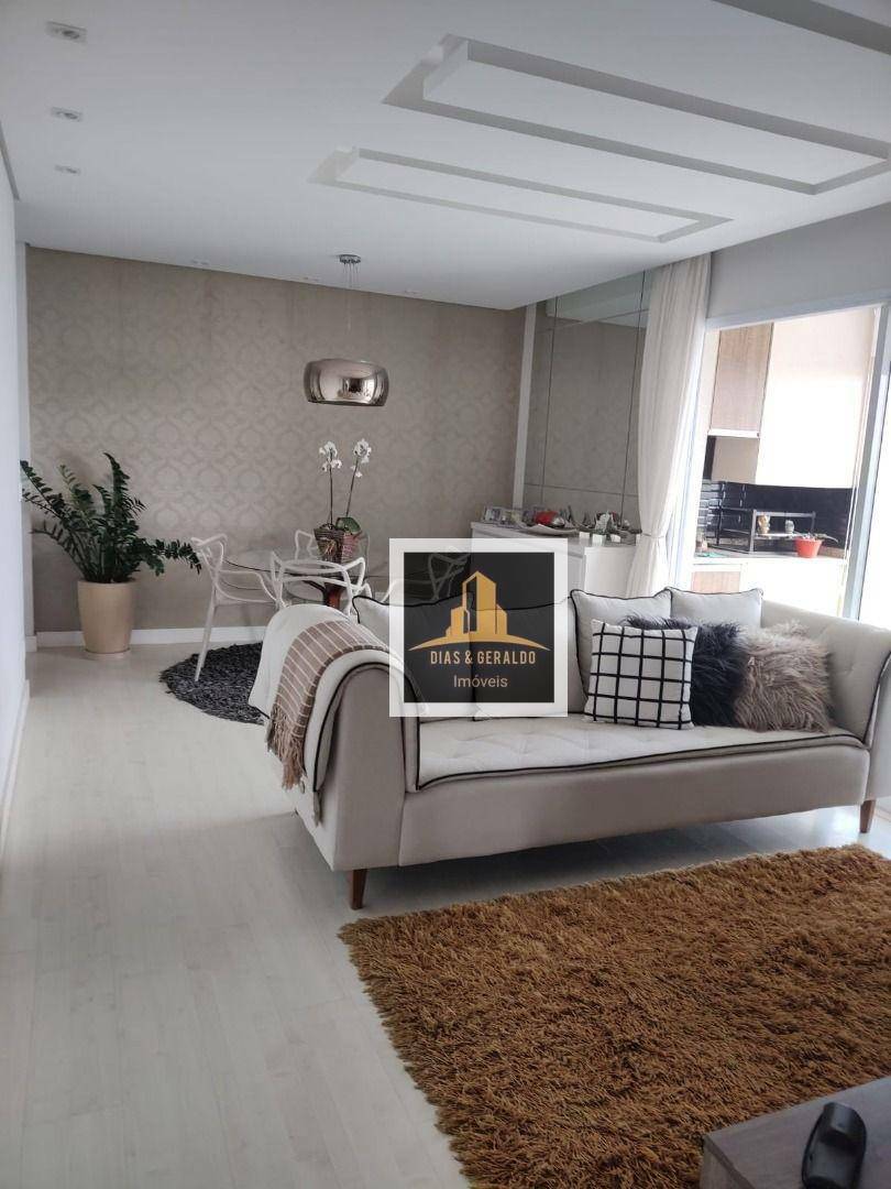 Apartamento à venda com 3 quartos, 99m² - Foto 3