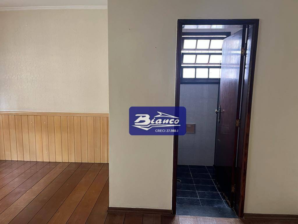 Sobrado à venda com 3 quartos, 232m² - Foto 16