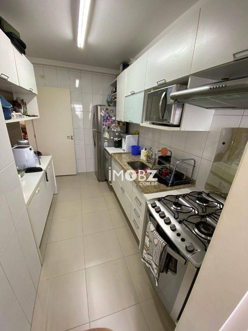 Apartamento à venda com 2 quartos, 68m² - Foto 5