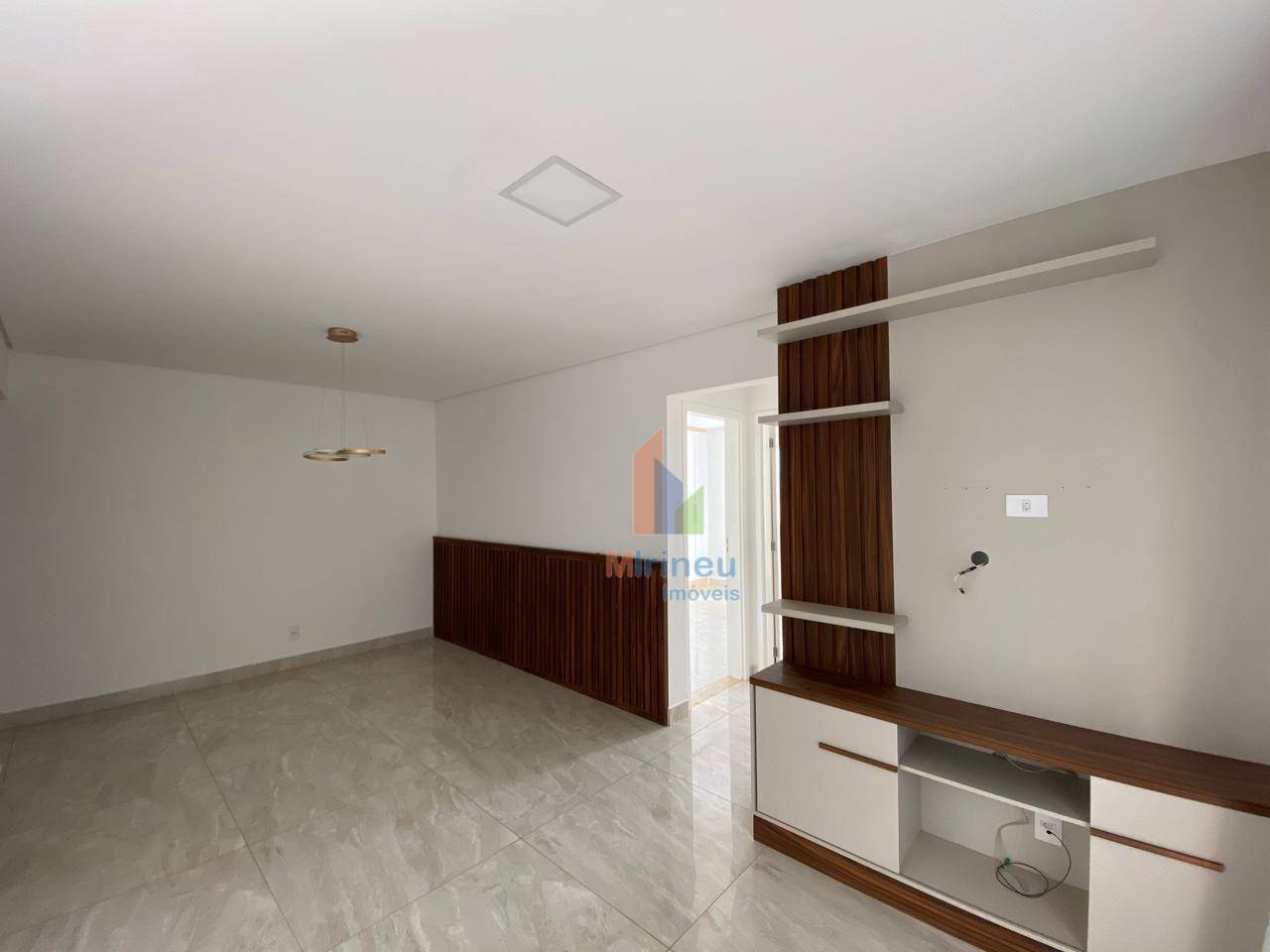 Apartamento para alugar com 2 quartos, 65m² - Foto 1
