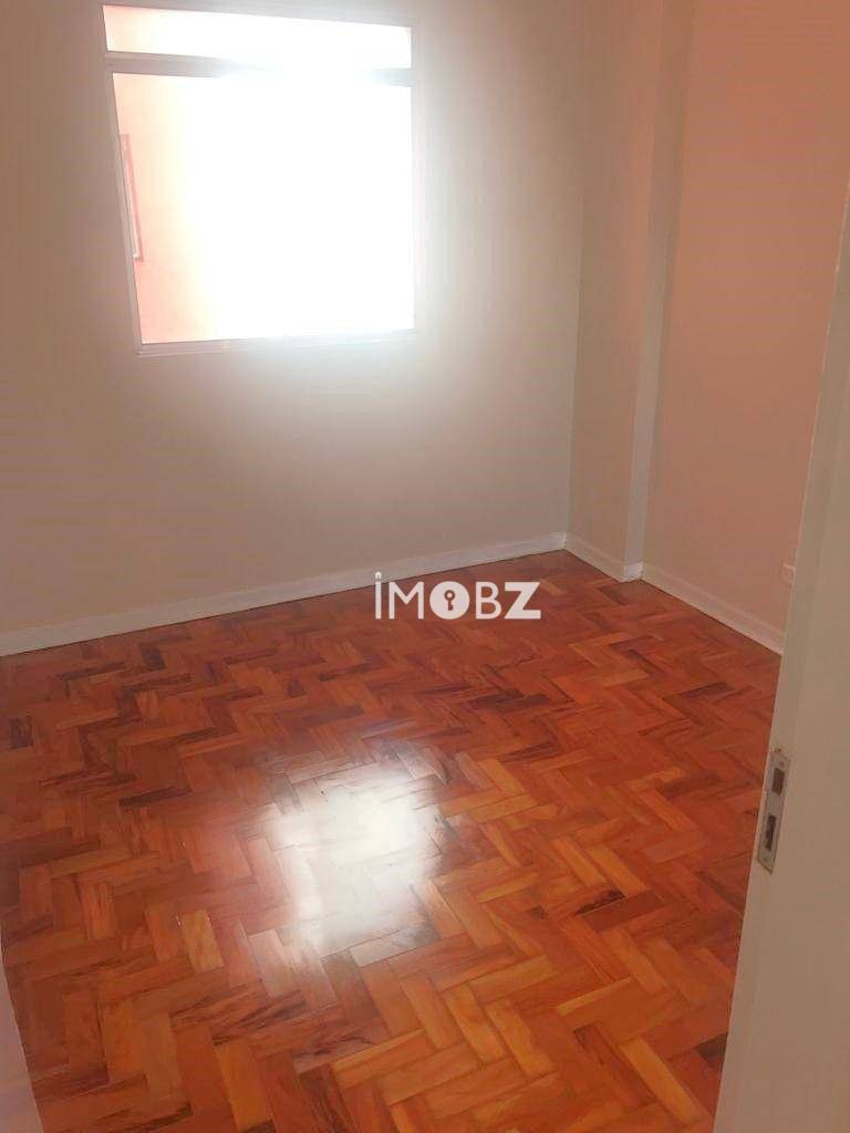 Apartamento à venda com 3 quartos, 75m² - Foto 11