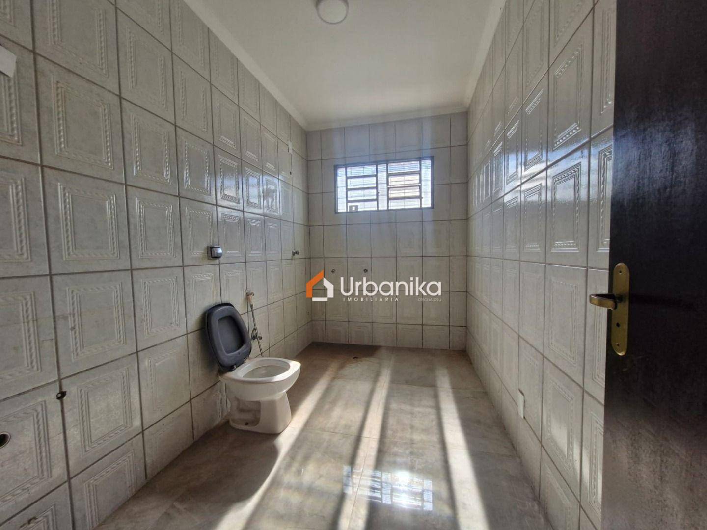 Casa, 4 quartos, 230 m² - Foto 4