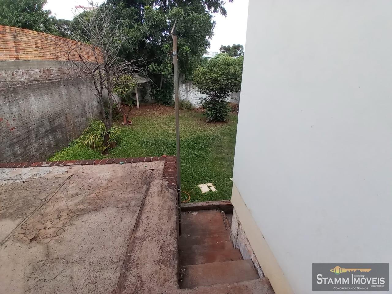 Casa à venda com 3 quartos, 376m² - Foto 40