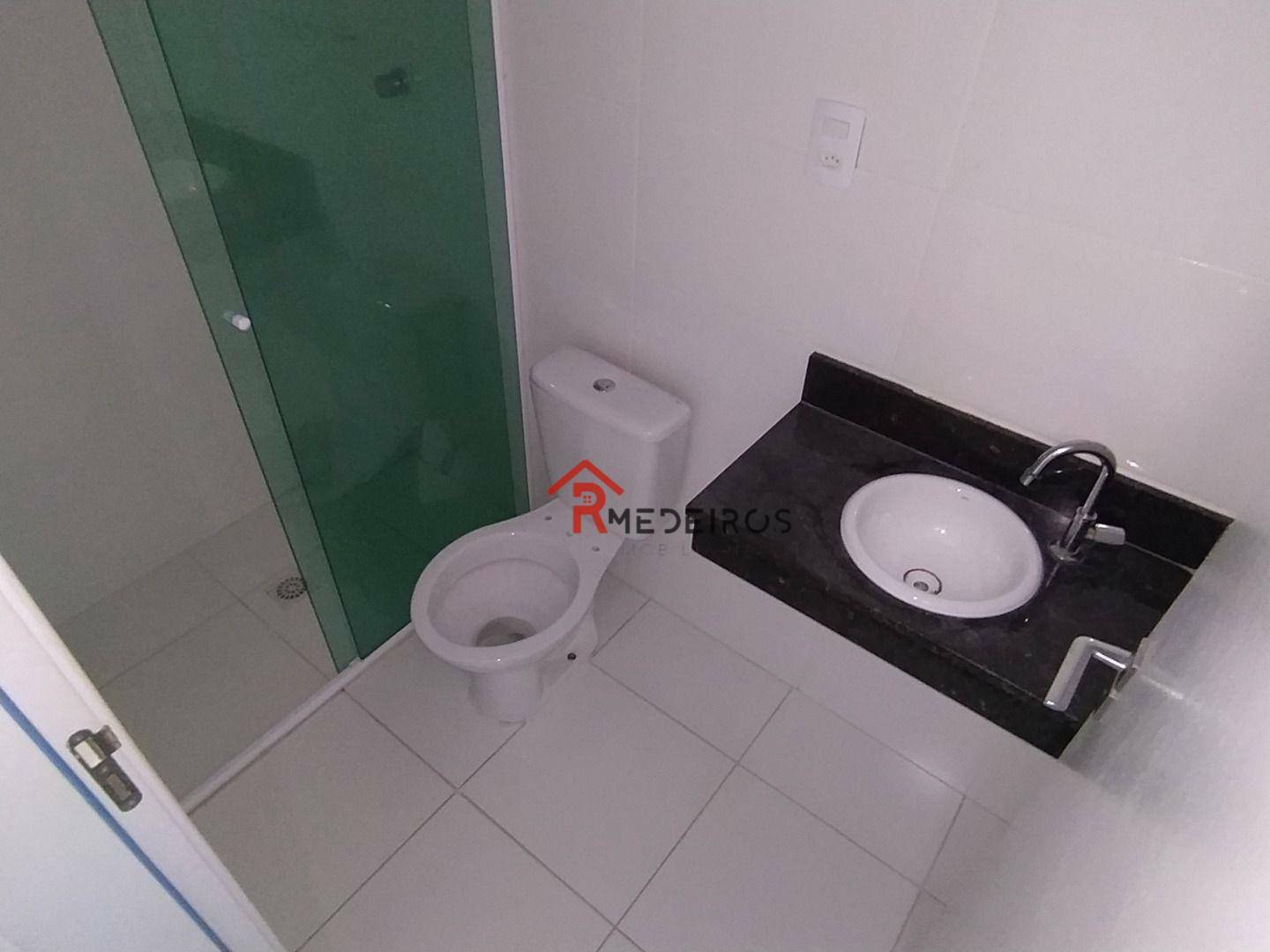 Apartamento à venda com 2 quartos, 75m² - Foto 22