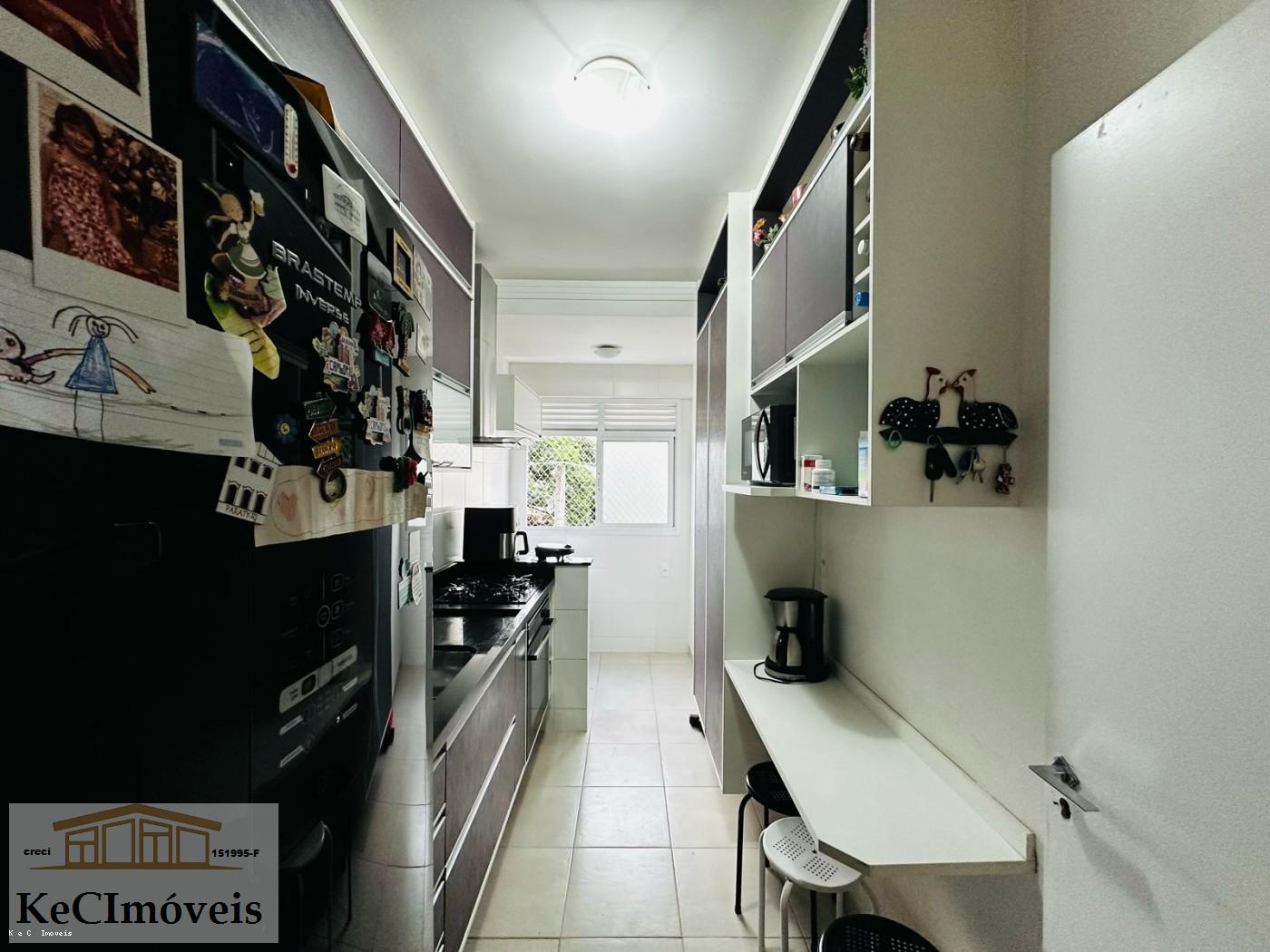 Apartamento à venda com 2 quartos, 62m² - Foto 8
