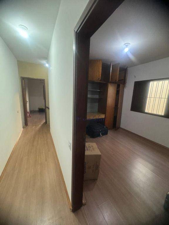 Sobrado à venda com 6 quartos, 240m² - Foto 47