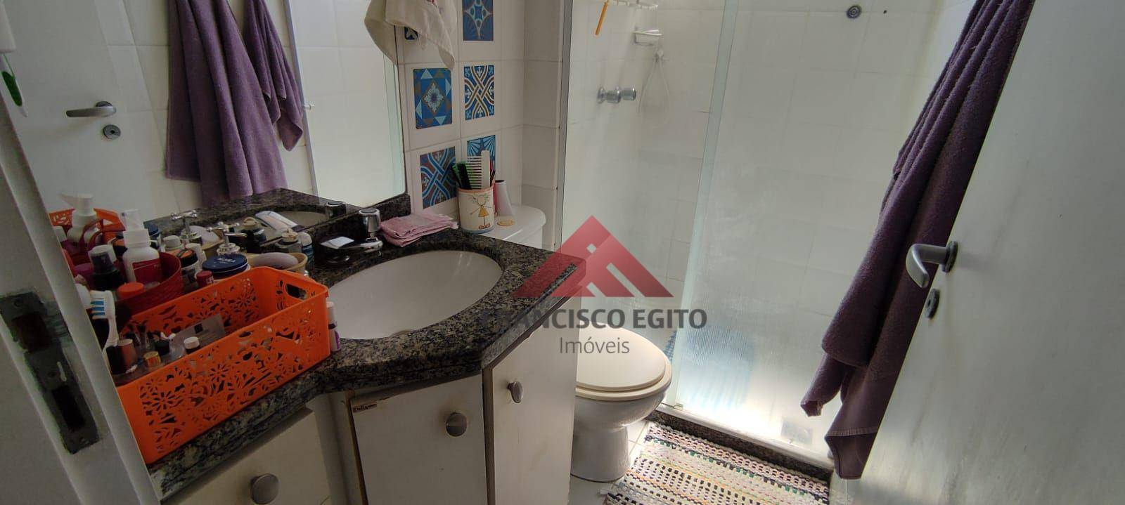 Apartamento à venda com 2 quartos, 70m² - Foto 14