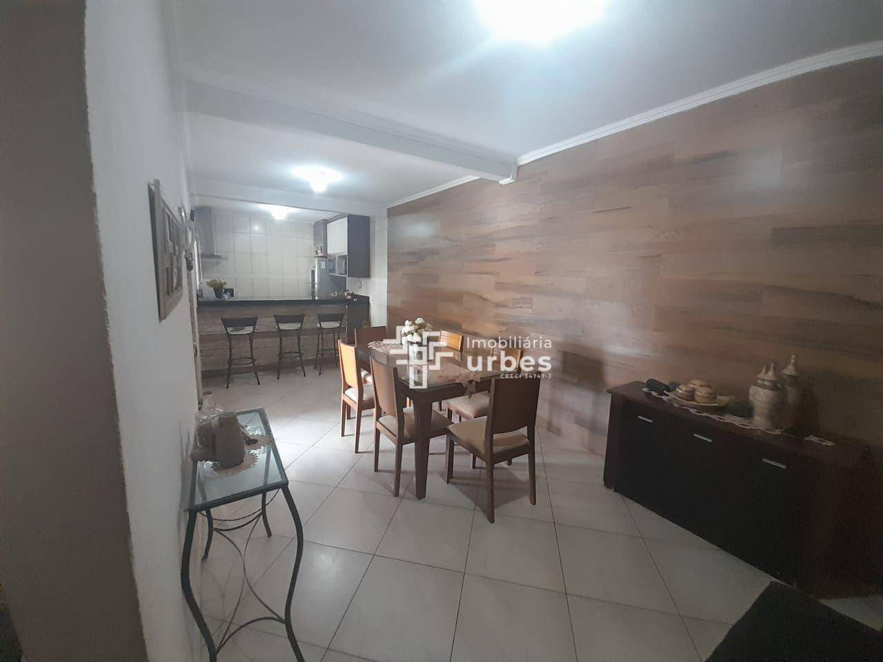 Casa à venda com 3 quartos, 200m² - Foto 7