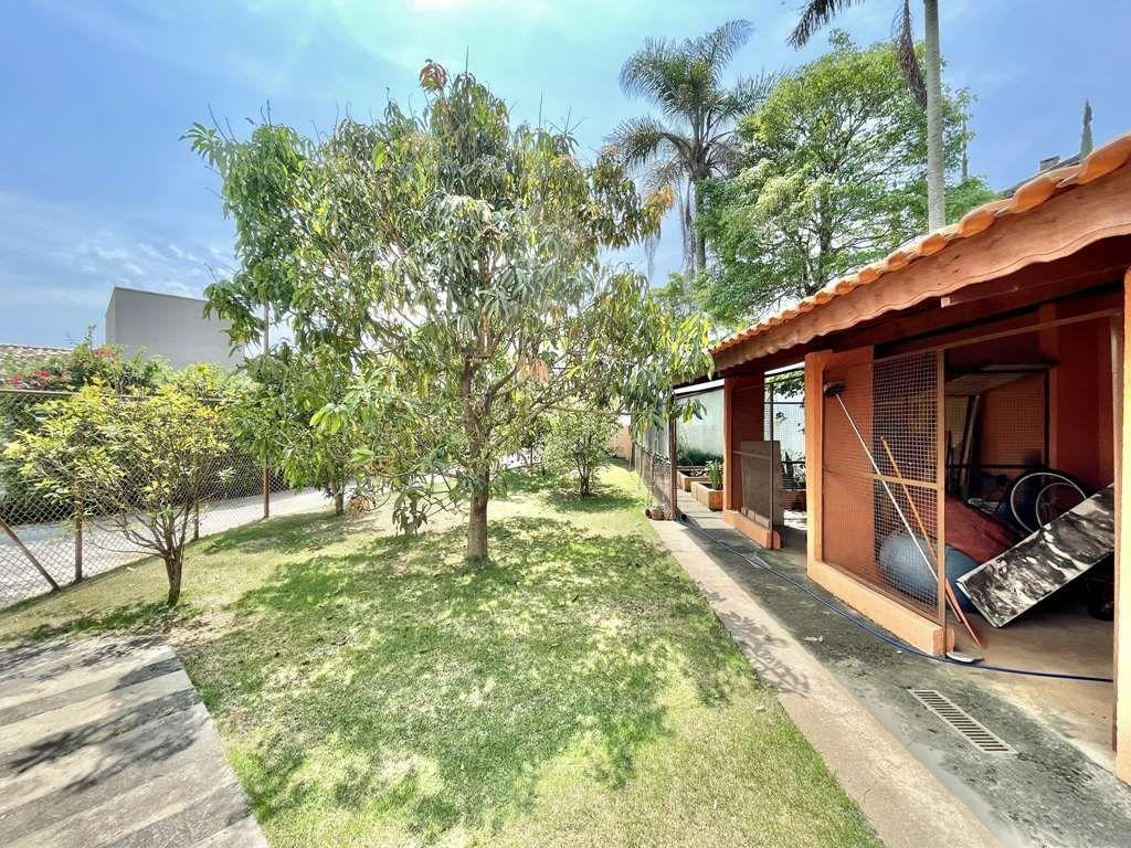 Sobrado para alugar com 6 quartos, 1200m² - Foto 27
