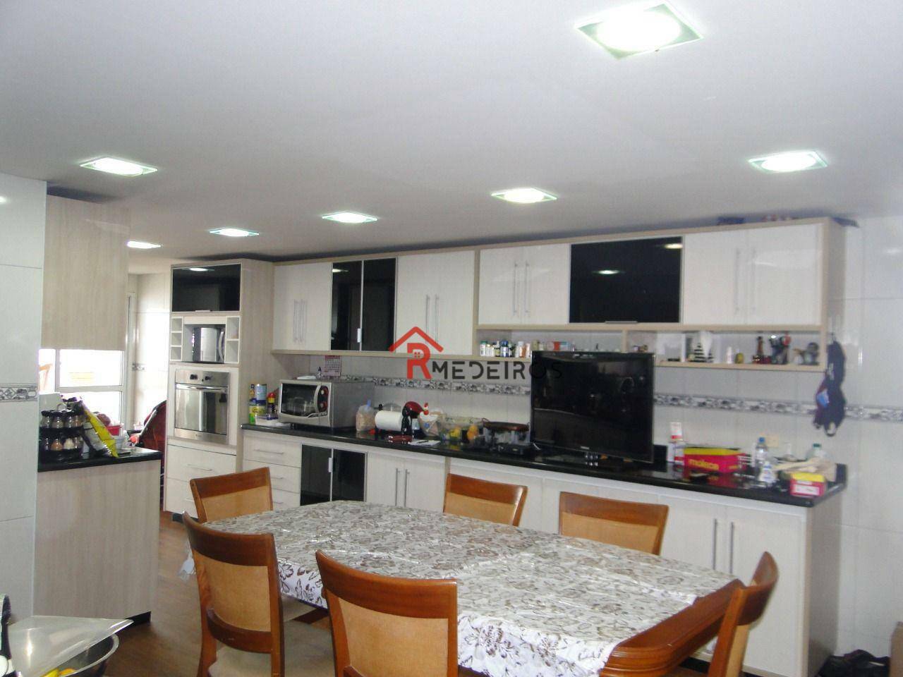 Apartamento à venda com 3 quartos, 204m² - Foto 12