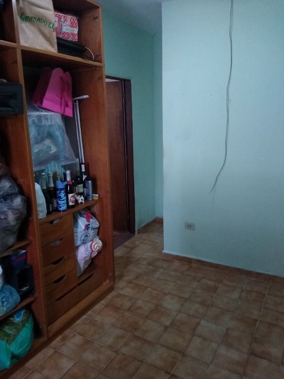 Casa à venda com 2 quartos, 140m² - Foto 7