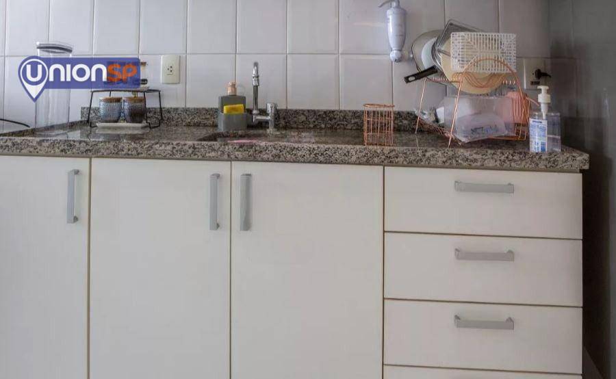 Apartamento à venda com 2 quartos, 56m² - Foto 11