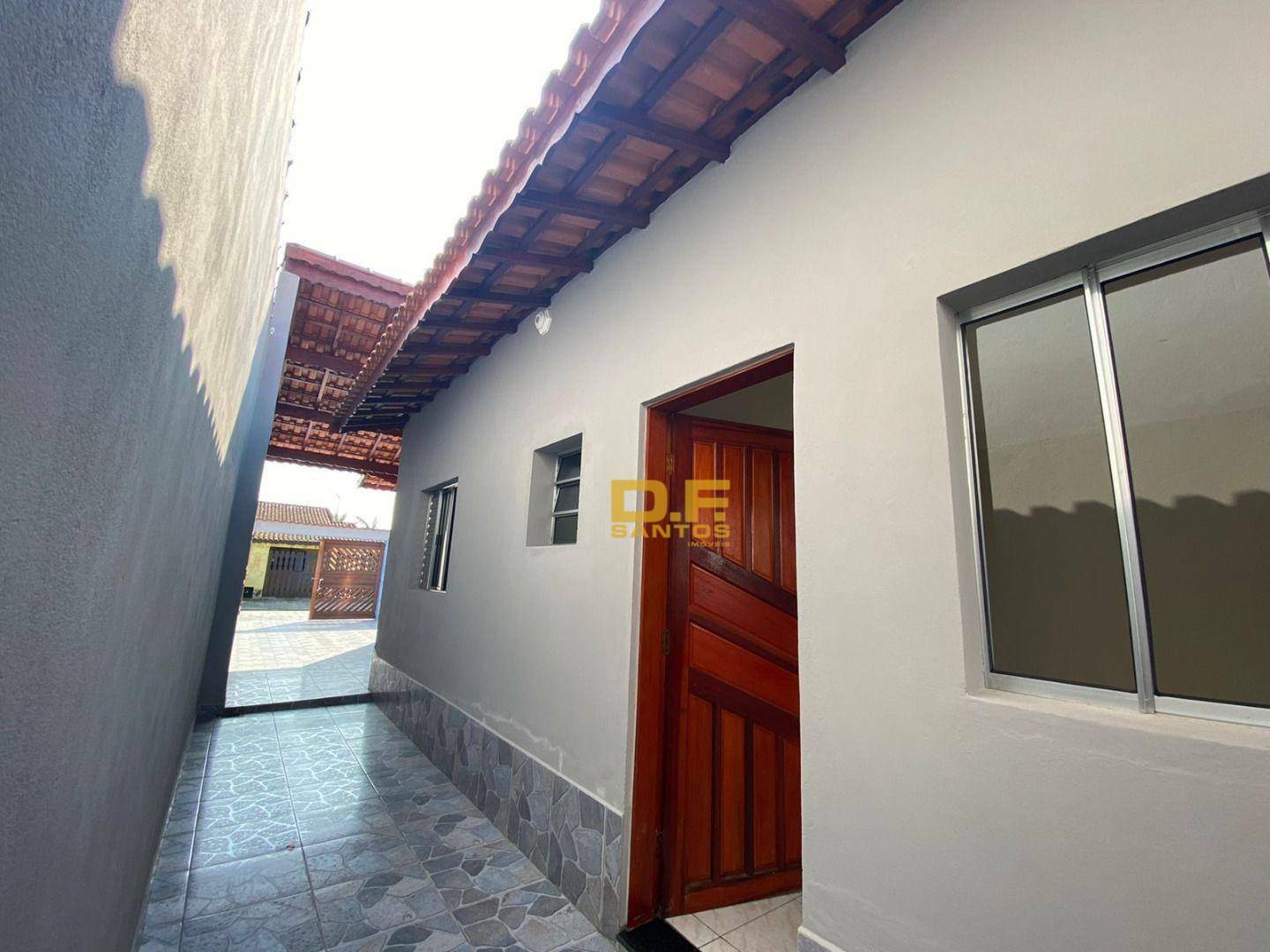 Casa à venda com 2 quartos, 70m² - Foto 17