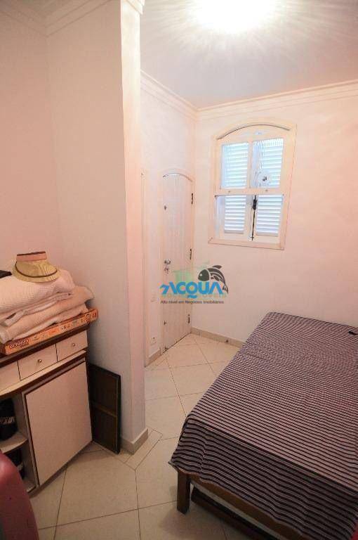 Casa de Condomínio à venda com 3 quartos, 228m² - Foto 9