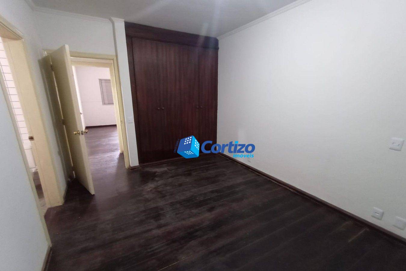 Casa para alugar com 3 quartos, 200M2 - Foto 16