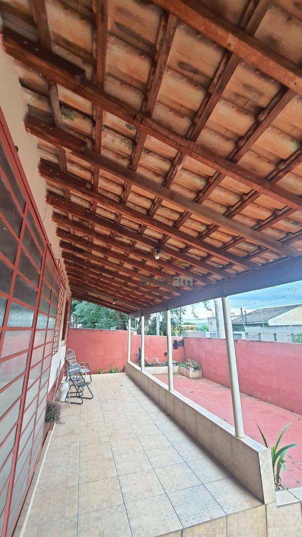 Casa à venda com 2 quartos, 79m² - Foto 5