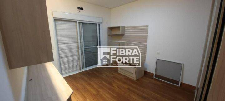 Casa de Condomínio para alugar com 4 quartos, 300m² - Foto 12