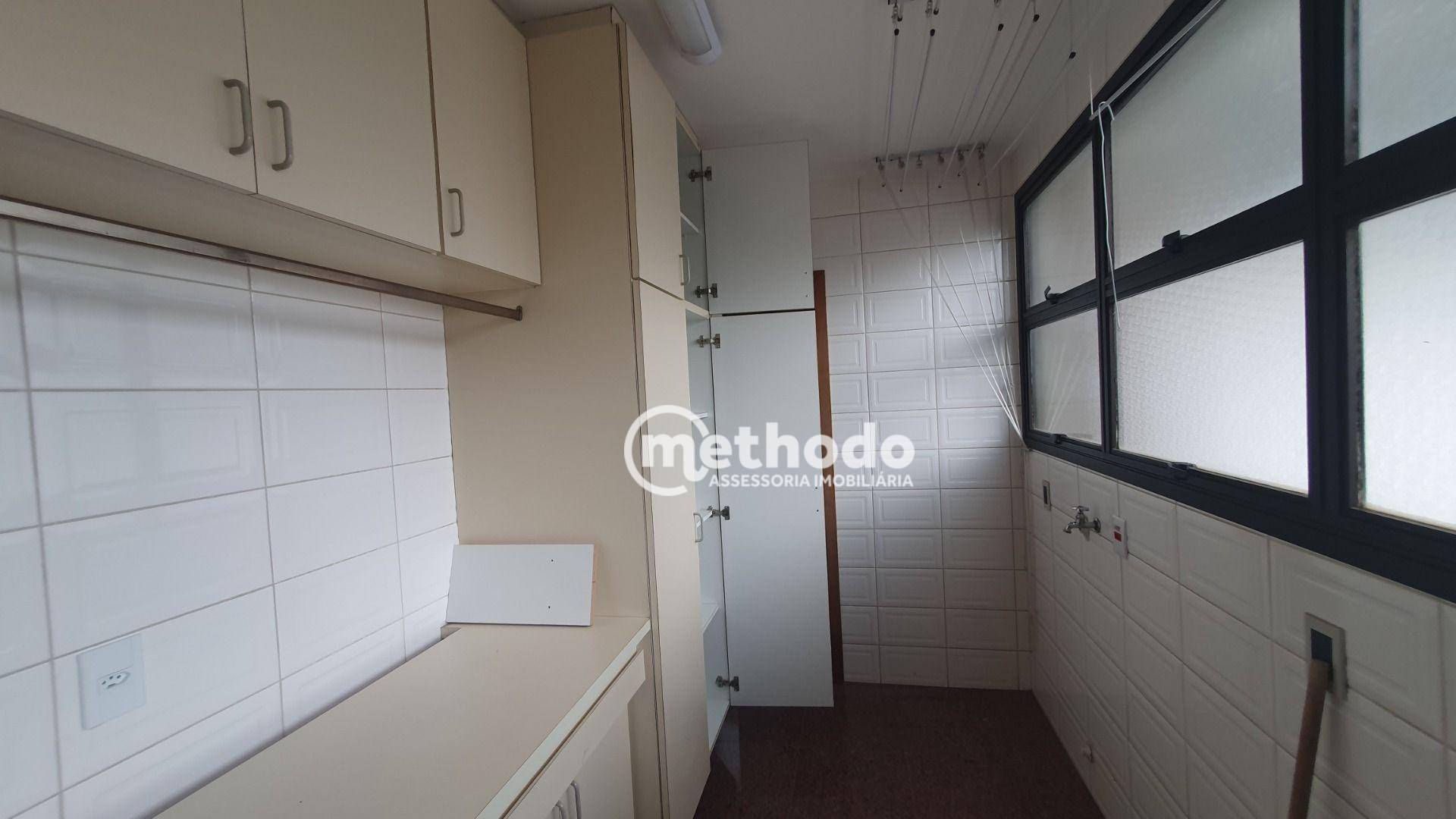 Apartamento para alugar com 4 quartos, 235m² - Foto 14