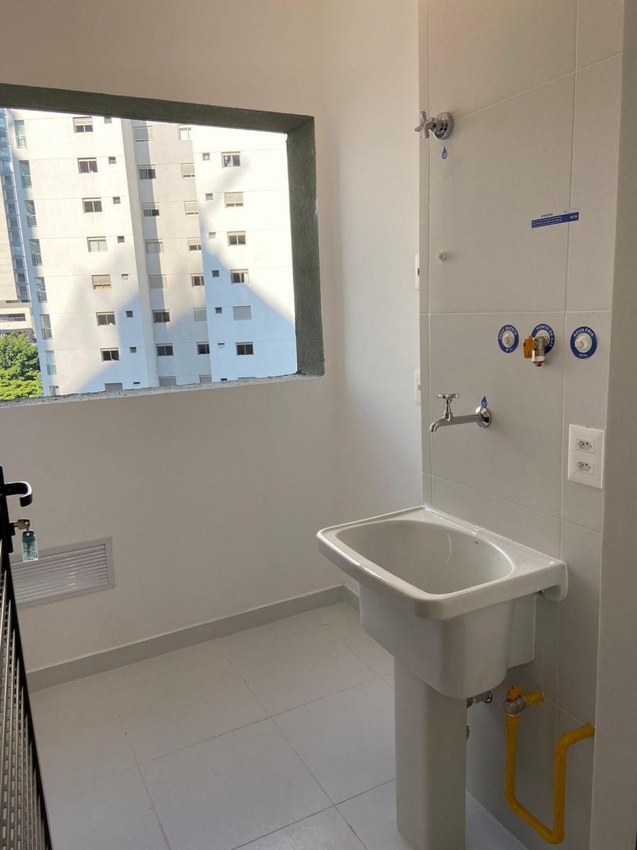 Apartamento à venda com 2 quartos, 70m² - Foto 19