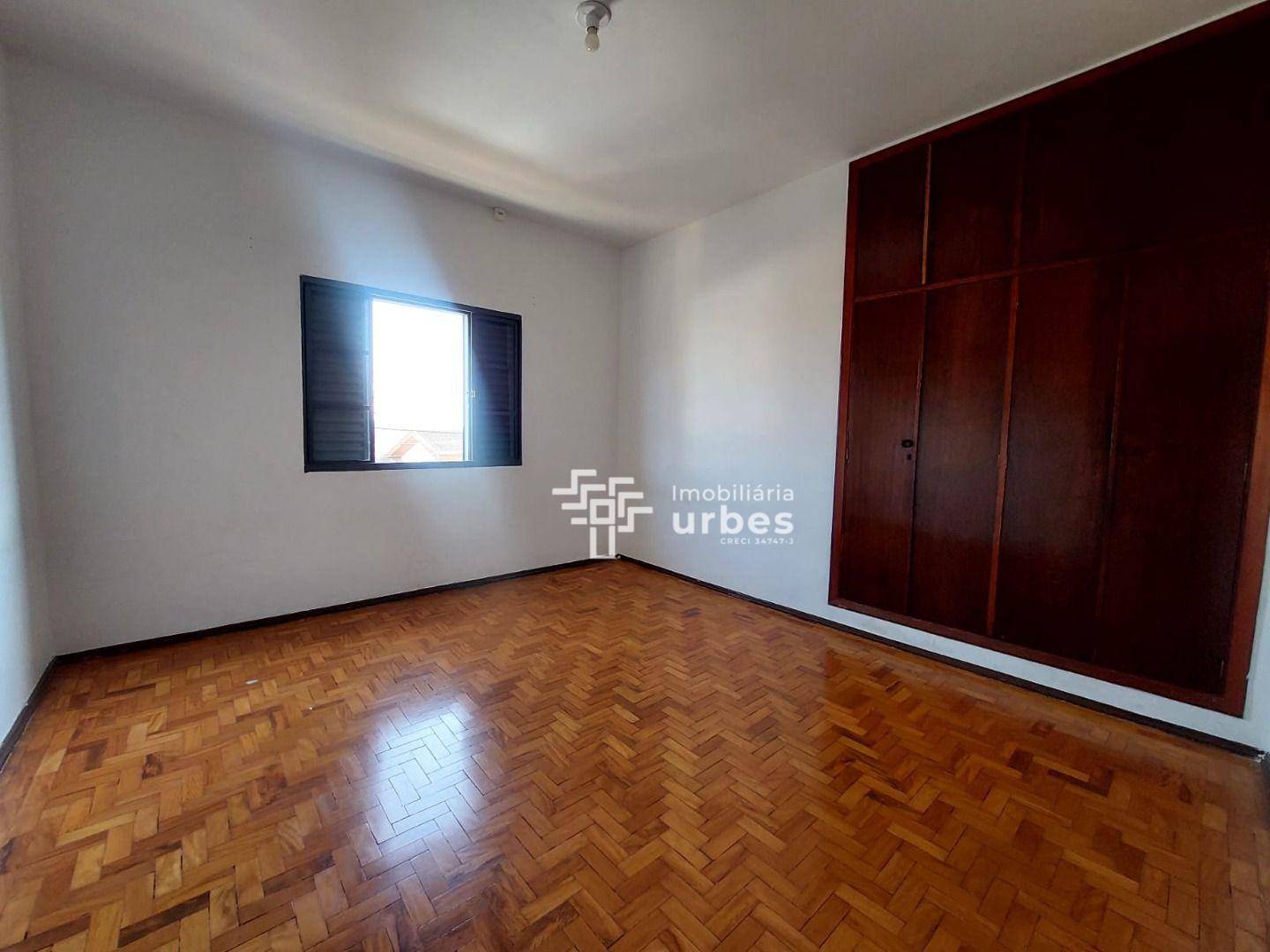 Casa à venda e aluguel com 4 quartos, 221m² - Foto 10