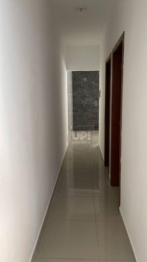 Casa à venda com 2 quartos, 150m² - Foto 13