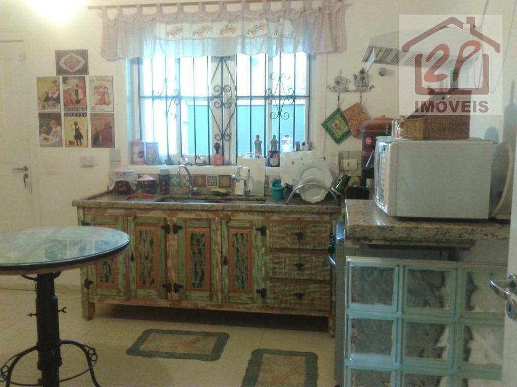 Sobrado à venda com 4 quartos, 350m² - Foto 8