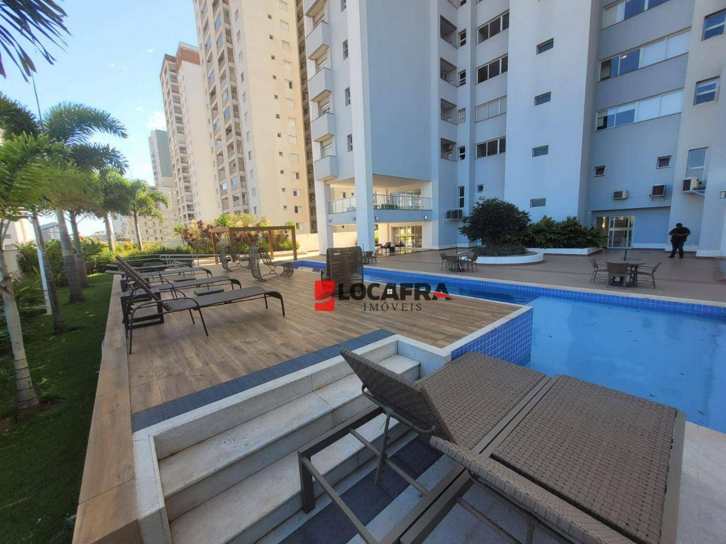 Apartamento à venda com 3 quartos, 245m² - Foto 10