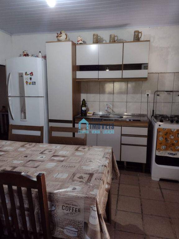 Casa à venda com 4 quartos, 120m² - Foto 18