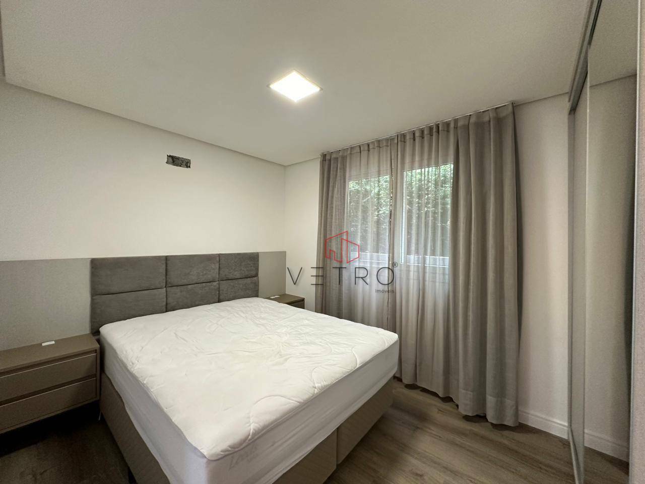 Apartamento à venda com 2 quartos, 75m² - Foto 12