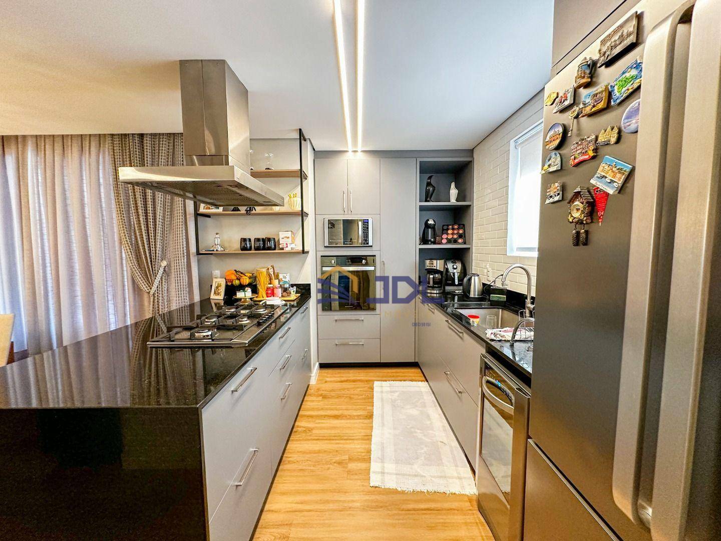 Apartamento à venda com 3 quartos, 130m² - Foto 6