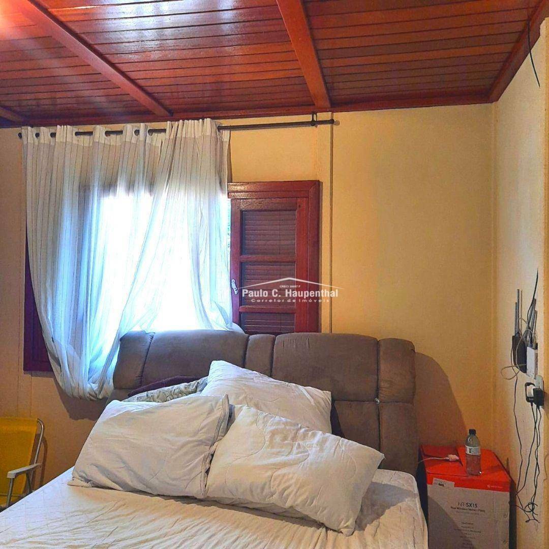 Casa à venda com 2 quartos, 110m² - Foto 4