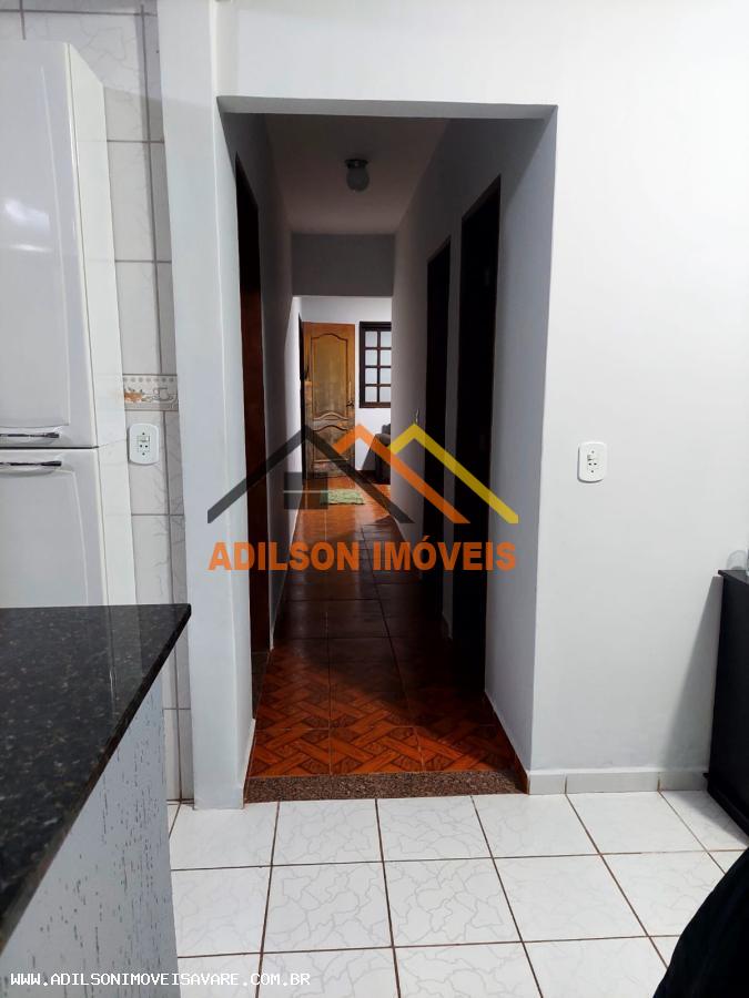 Casa à venda com 2 quartos, 200m² - Foto 10