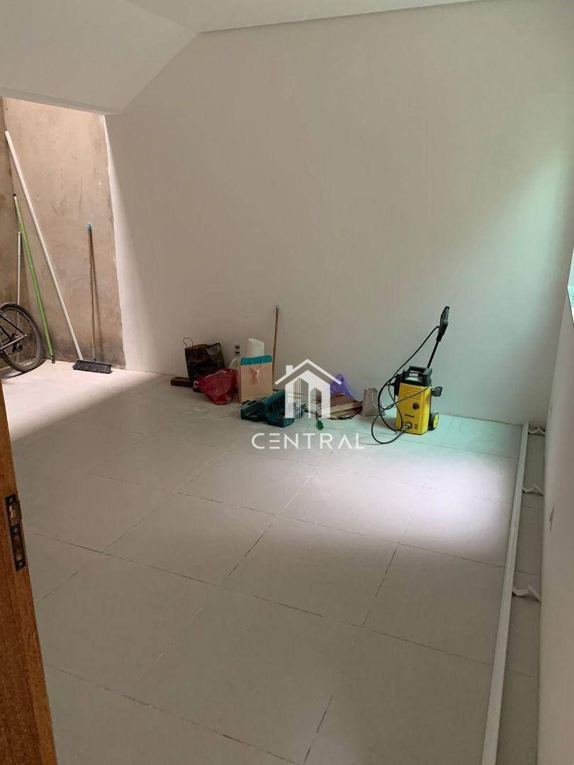 Casa à venda com 4 quartos, 182m² - Foto 13