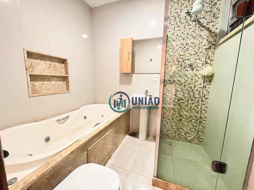 Apartamento à venda com 2 quartos, 70m² - Foto 11