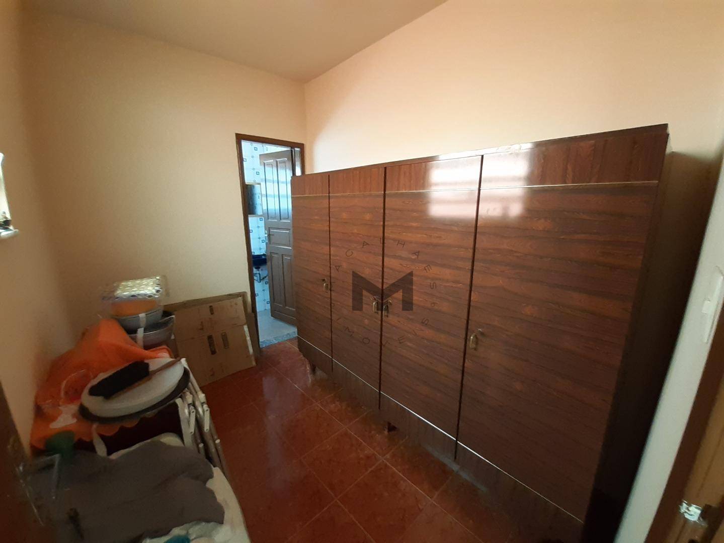 Casa à venda com 3 quartos, 300m² - Foto 28