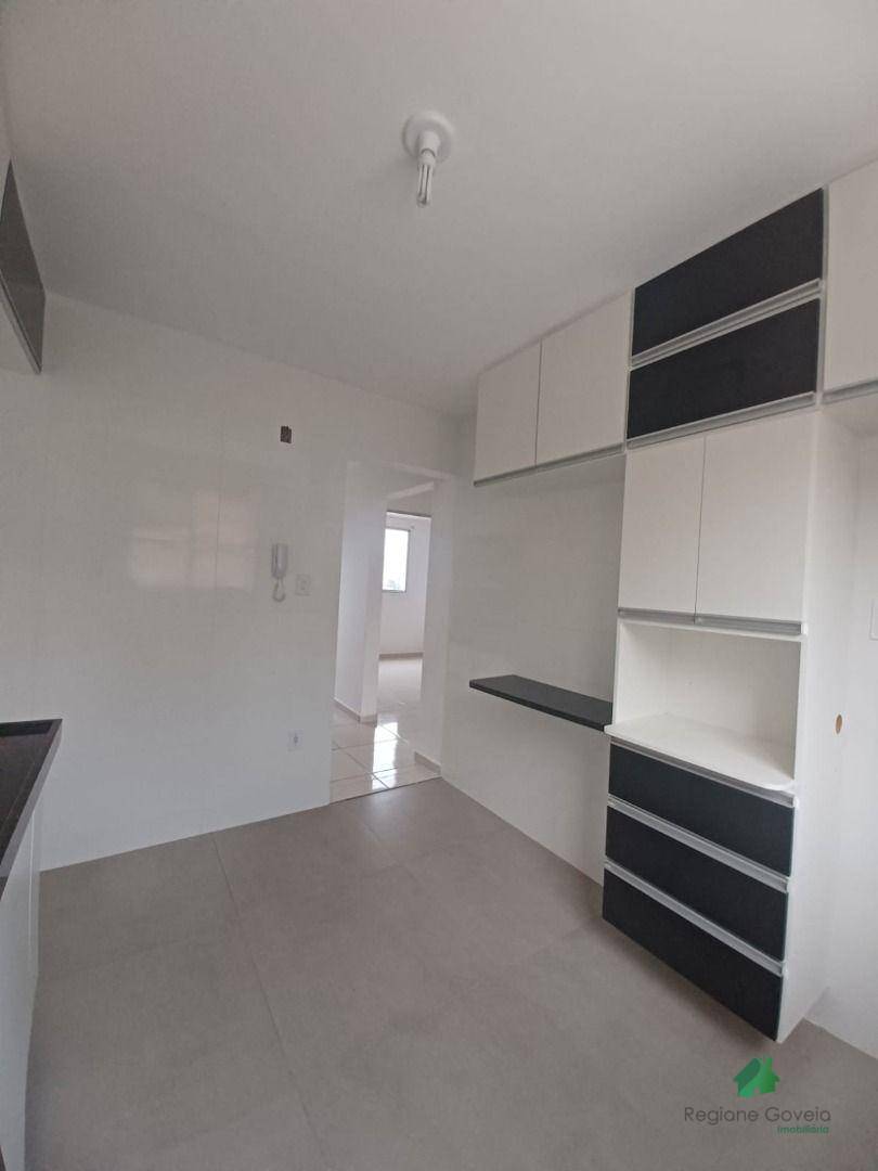 Apartamento à venda com 2 quartos, 65m² - Foto 7