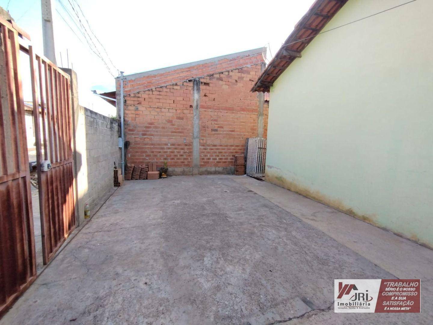 Casa para alugar com 2 quartos, 35m² - Foto 10