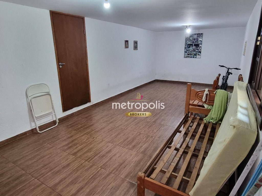 Sobrado à venda com 3 quartos, 318m² - Foto 23