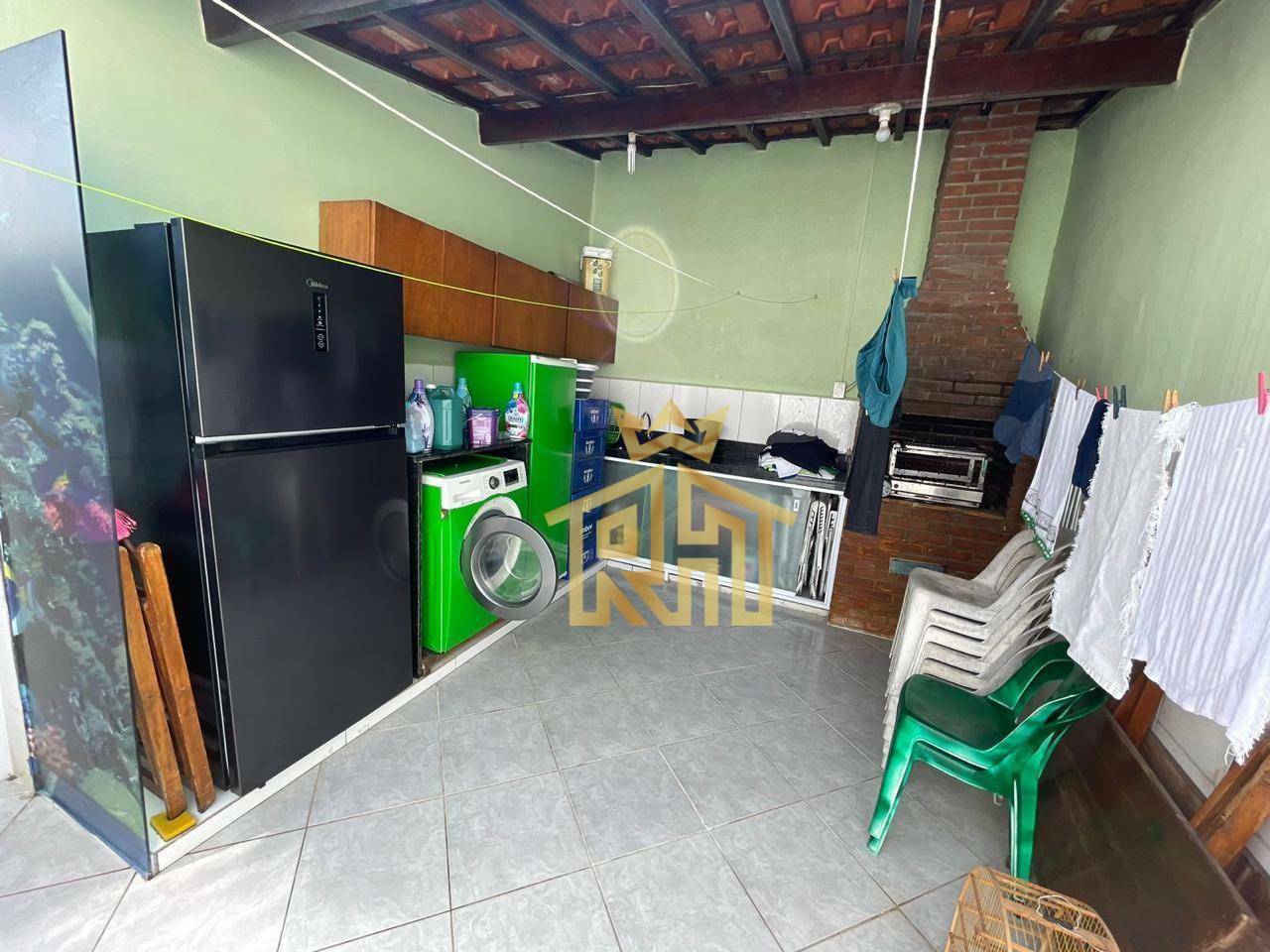 Casa à venda com 2 quartos, 70m² - Foto 22