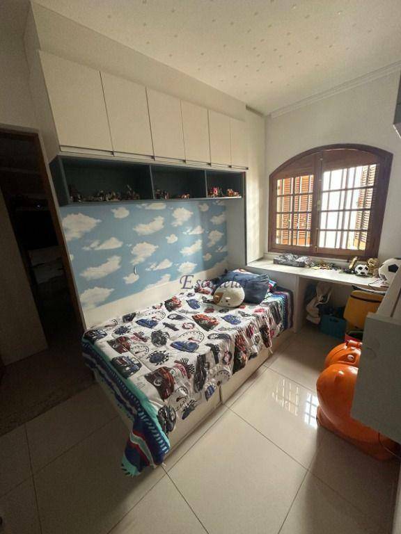 Casa à venda com 4 quartos, 140m² - Foto 6