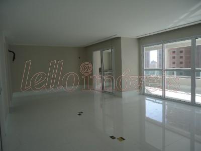 Apartamento para alugar com 3 quartos, 180m² - Foto 3