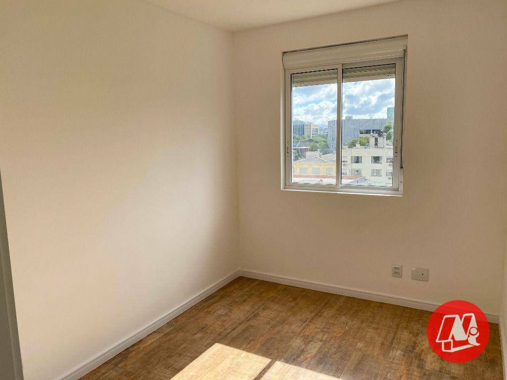 Apartamento para alugar com 3 quartos, 74m² - Foto 9