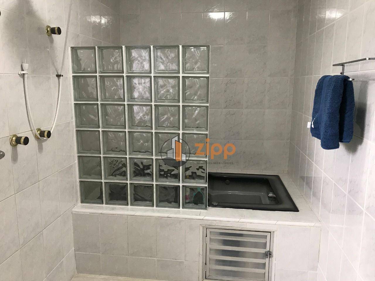 Sobrado à venda com 4 quartos, 243m² - Foto 10