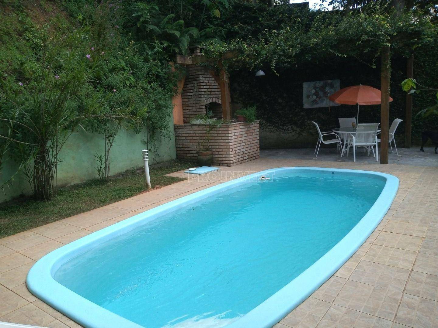 Casa de Condomínio à venda com 3 quartos, 220m² - Foto 3